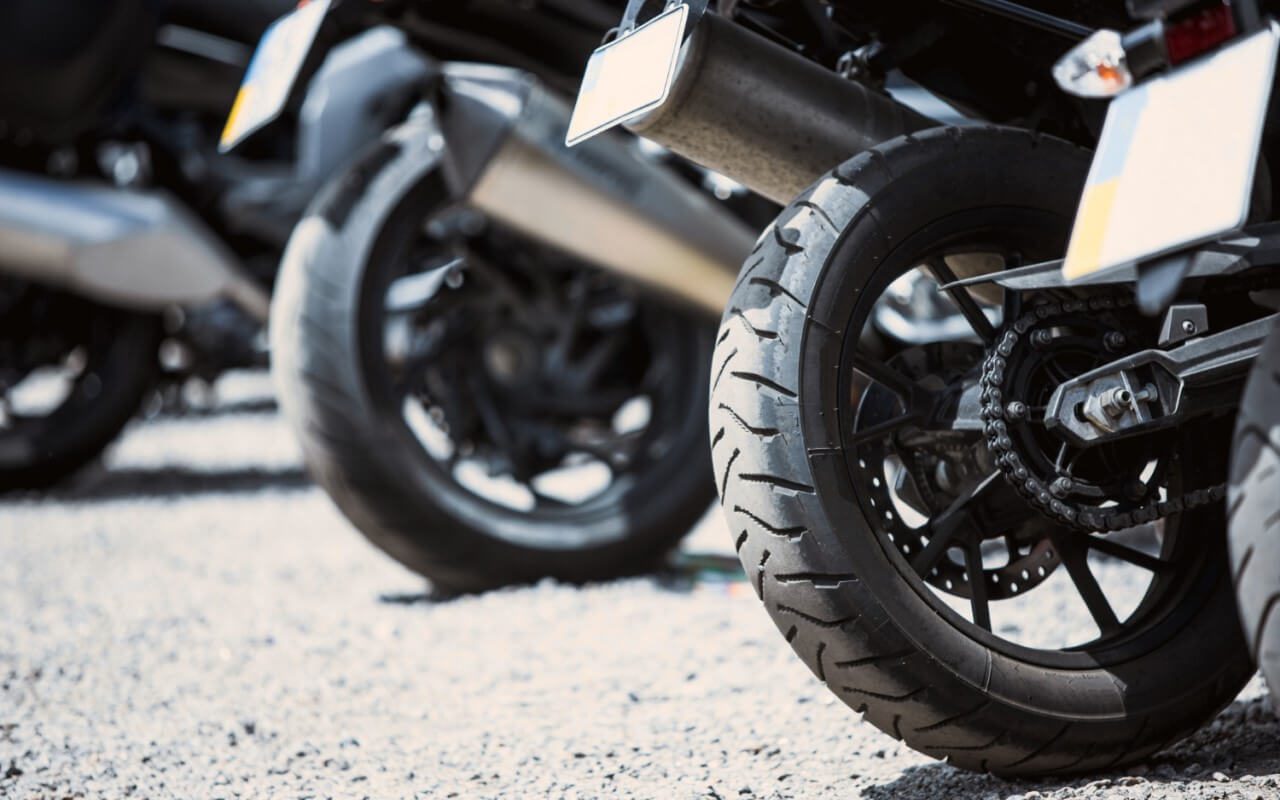 tipos de pneus para motos